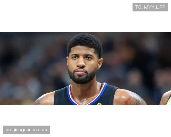 卡马文加在国家队的战术价值是否被高估？实战贡献与角色适配性深度解析